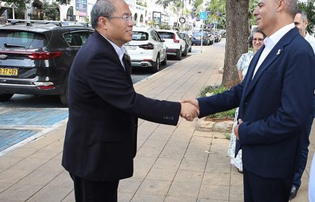 שגריר סין ביקר בכפר סבא: "מחויבים להעמקת הקשרים עם העיר"