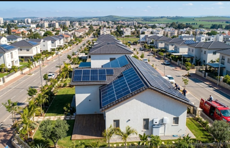 המהפכה הירוקה בבית – איך הופך הגג לנכס מניב?