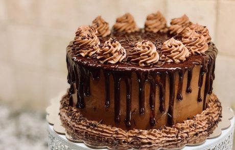 אין חגיגה בלי עוגה: 2 מתכונים לעוגת יום הולדת מנצחת
