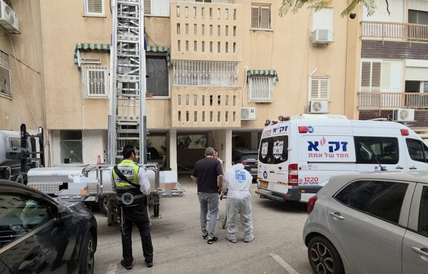 לא ירד למרחב המוגן בזמן אזעקות: בן 76 נמצא ללא רוח חיים בדירתו בכפר סבא