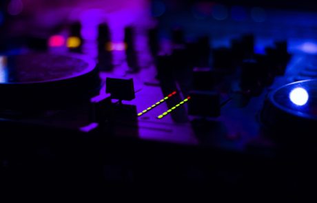 חגיגת אירוע בת מצווה במועדון של פעם בחיים